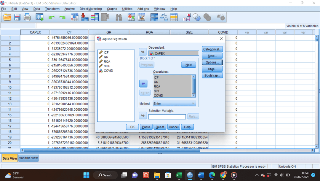 Pengaturan menu Options pada dialog regresi logistik biner